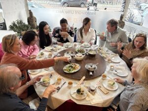 Eetclub in Little Asia Rotterdam